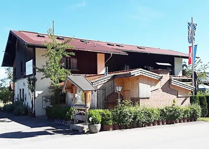 Muehlwinkler Hof 3*